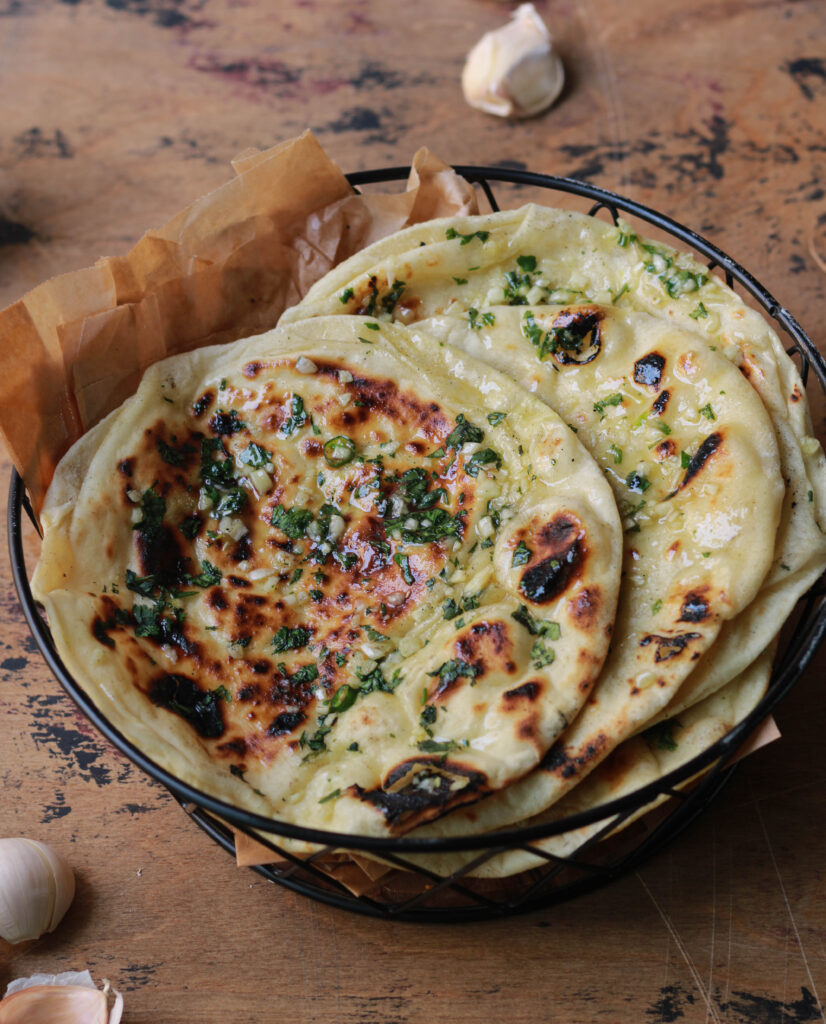 Garlic naan
